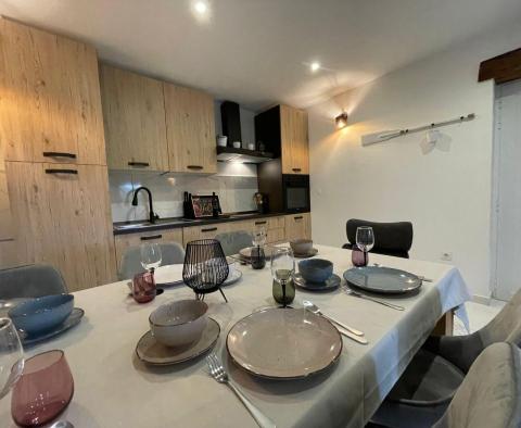 Une villa rénovée avec piscine à Mošćenička Draga, à vendre - pic 19