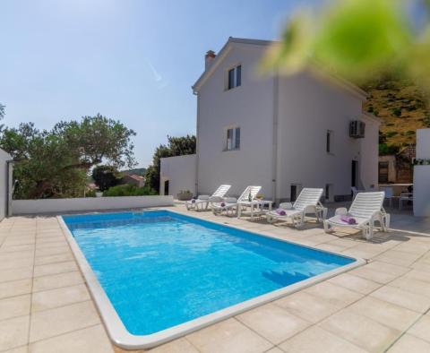 Magnifique villa avec piscine à Zivogosce, Riviera de Makarska, à vendre - pic 4
