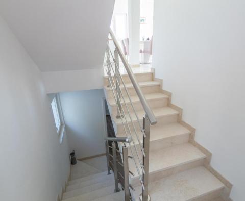 Magnifique villa avec piscine à Zivogosce, Riviera de Makarska, à vendre - pic 20
