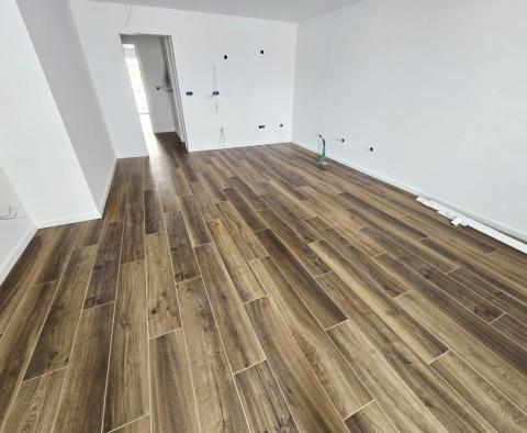 Superbe appartement neuf à Makarska, à vendre - pic 4