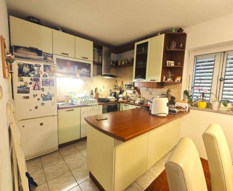 Eladó duplex lakás Mošćenička Dragában - pic 5