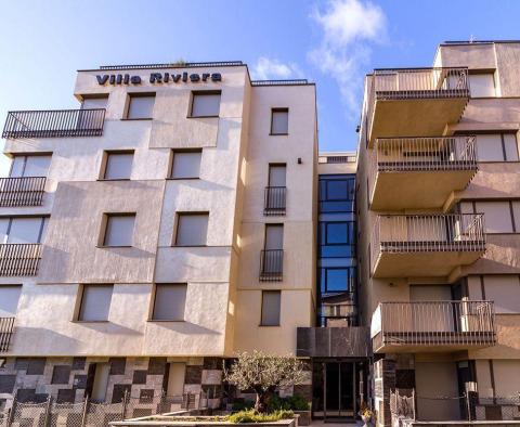 Apartament w nowym budynku w Opatii z tarasem i garażem, 200 metrów od morza, na sprzedaż! - pic 8