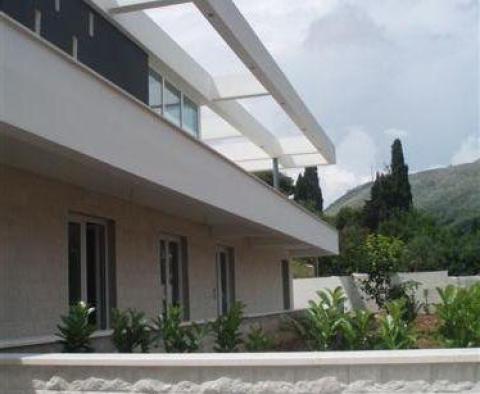 Modern villa in HI-TECH style with pool just 60 meters from the sea in Dubrovnik/Lapad! - pic 8