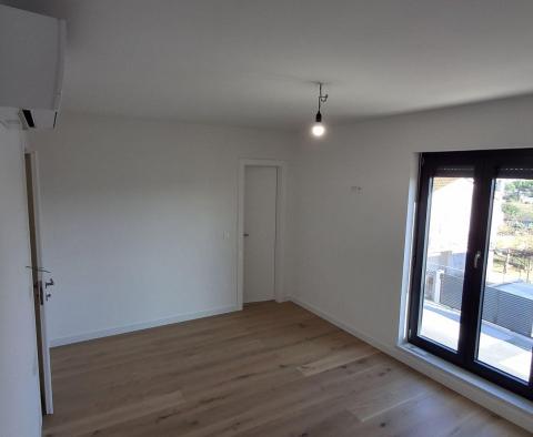 Dom w centrum miasta Labin - pic 18