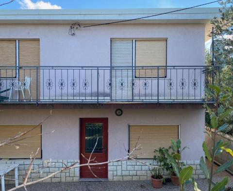 Haus in Jadranovo, Crikvenica, 270 m vom Meer entfernt, zu verkaufen - foto 25