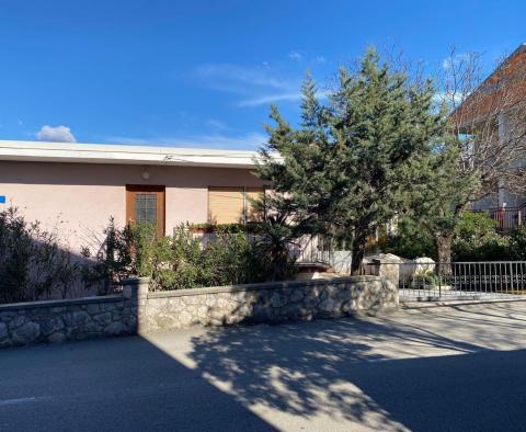 Haus in Jadranovo, Crikvenica, 270 m vom Meer entfernt, zu verkaufen - foto 28