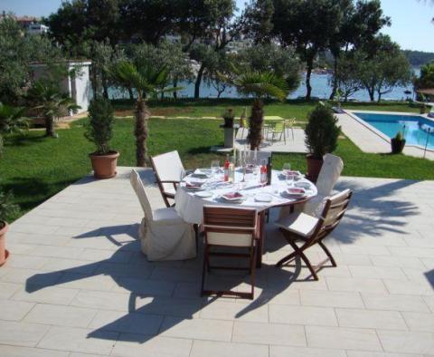 Seafront villa with pool in Pjescana Uvala, picturesque suburb of Pula! - pic 6