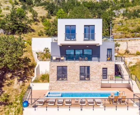 Villa which caused a FURORE at Croatian property market - pic 9