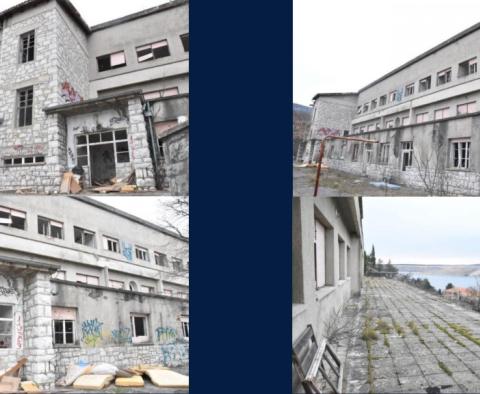 Fantastique propriété d'investissement en 1ère ligne de mer à Jadranovo, à vendre - pic 7