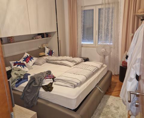 Przestronna nieruchomość w Kastel Stari, na sprzedaż - pic 11