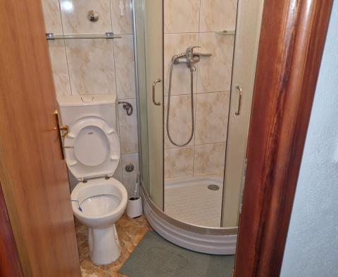 Przestronna nieruchomość w Kastel Stari, na sprzedaż - pic 19