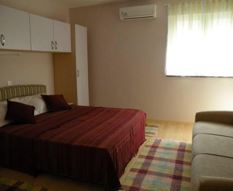 Négy csillagos minihotel kedvezményes áron 500 méterre a tengertől Kozino városában, Zadarban - pic 4