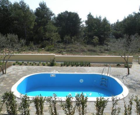 Čtyřhvězdičkový minihotel za sníženou cenu 500 metrů od moře ve městě Kozino, Zadar - pic 11