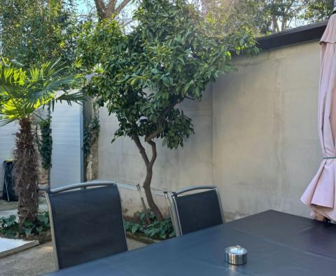 Maison avec deux unités résidentielles à 400 mètres de la mer à Medulin, à vendre - pic 6