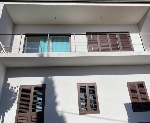 Deux maisons avec vue sur la mer après rénovation, Rijeka, à vendre - pic 66