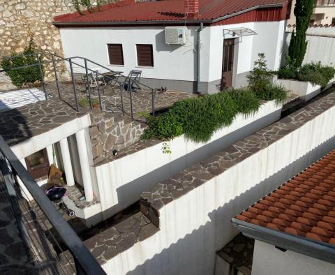 Deux maisons avec vue sur la mer après rénovation, Rijeka, à vendre - pic 94