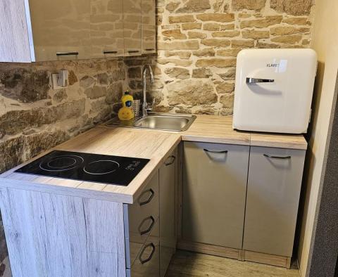 Porec környékén három lakásos kőház eladó - pic 24