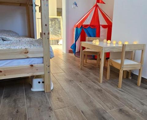 Új építésű, hagyományos stílusú villa Kastelában, eladó - pic 35