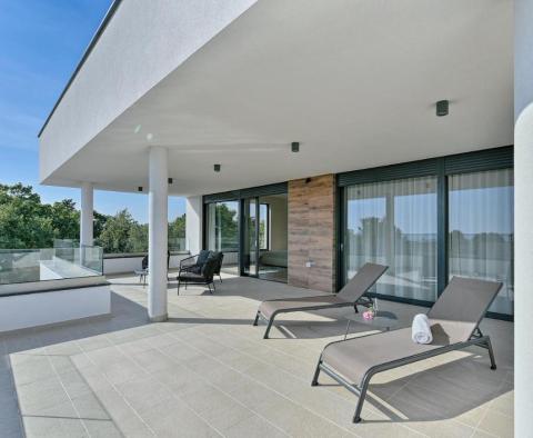 New 5***** villa in Peroj, 500 meter from the beach, for sale - pic 14