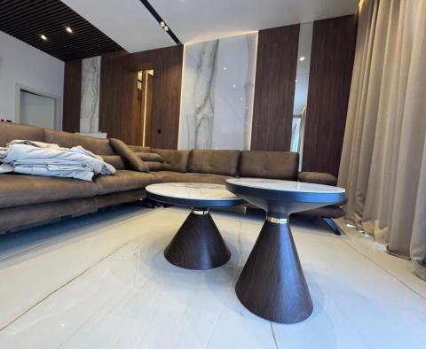 Grand domaine de 20135 m² avec une villa en construction, région de Rogoznica, vue sur la mer, à vendre - pic 31