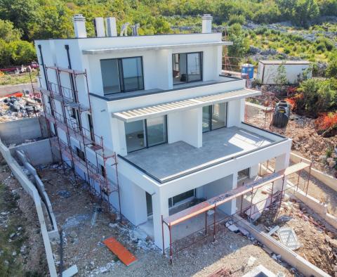 Villa exclusive avec piscine et garage et vue panoramique sur la mer à Kostrena, à vendre - pic 25