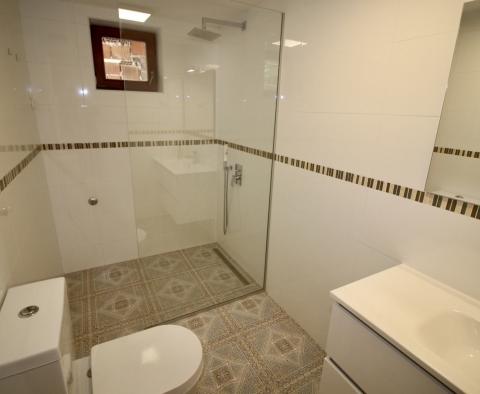 Wohnung 80m2 mit privatem Pool und Meerblick in Lovran, zu verkaufen - foto 10