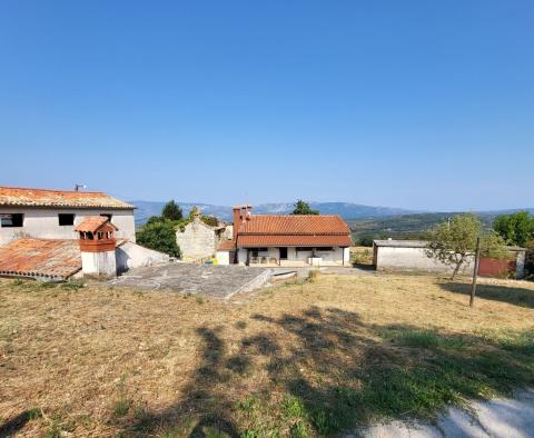 Estate in Pićan, for sale - pic 2