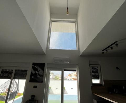 Új építésű villa Vodicében, eladó - pic 11