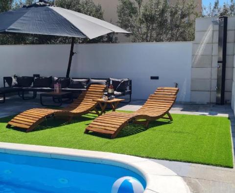 Új építésű villa Vodicében, eladó - pic 4