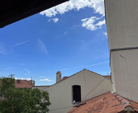 Dwa odnowione apartamenty w Lovran 41+21 m2 drugi rząd do morza, sprzedaż pakietowa - pic 17