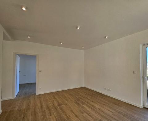 Дом в Нерезине, Мали Лошинь, 600 м от моря, на продажу - фото 13
