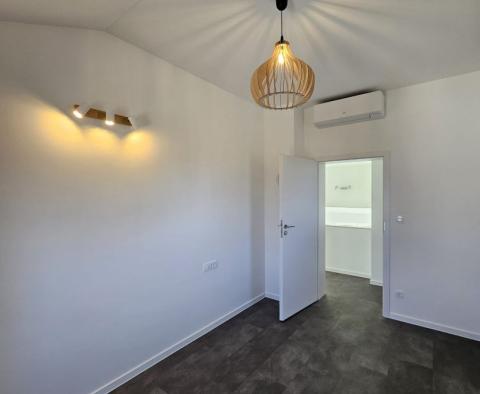Дом в Нерезине, Мали Лошинь, 600 м от моря, на продажу - фото 19