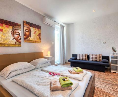 Просторная вилла с бассейном в Буйе, на продажу - фото 28