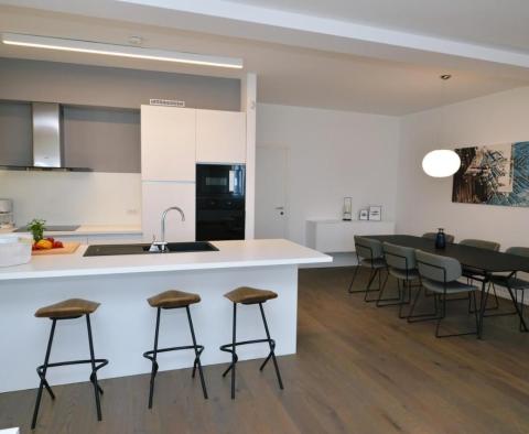 Квартира класса люкс в Ловране, 50 м от моря, на продажу - фото 33
