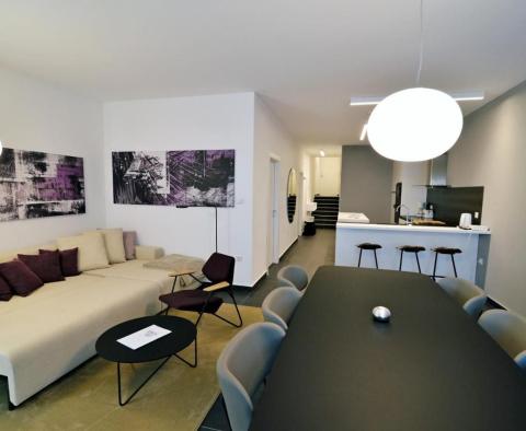 Exklusive Wohnung 50 m vom Meer entfernt in einer Residenz mit Innenpool in Lovran, zu verkaufen - foto 25