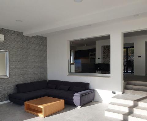 Top-quality villa with swimming pool in Kostrena, with amazing sea views, for sale - pic 7