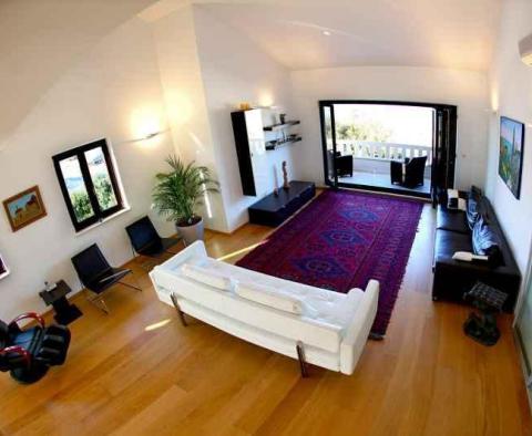 Vízparti modern villa medencével Povljában, Brac szigetén - pic 15