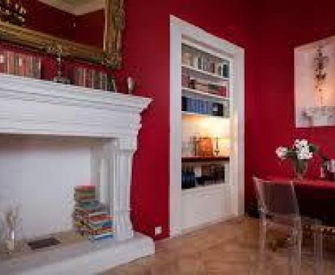 Luxusní byt v Diokleciánově paláci. Bývalé sídlo napoleonského maršála s opravdovými prvky výzdoby a kusů nábytku. - pic 9