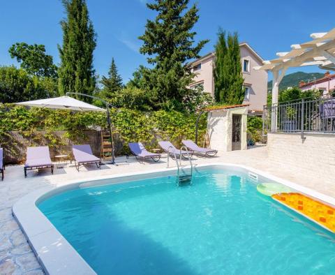 Detached villa of 170m2 with sea view and pool + environment 700m2 - pic 3
