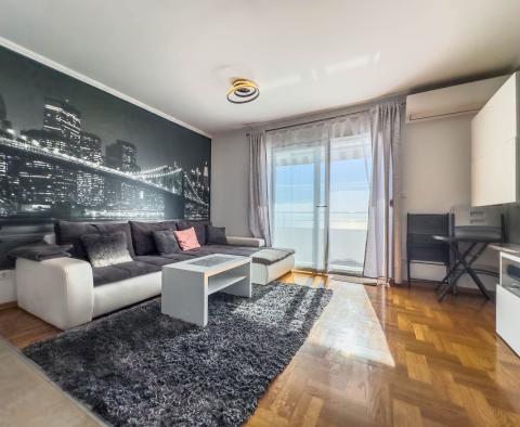 Apartament z 2 sypialniami i widokiem na morze w Zamet, Rijeka - pic 2