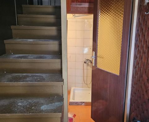 Dom w Vrbniku, 70 metrów od morza, na sprzedaż - pic 15
