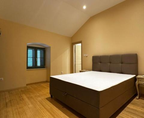 Appartement entièrement rénové à Opatija, à 50m de la mer, à vendre ! - pic 17