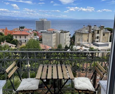 Grand appartement dans une villa austro-hongroise à Opatija avec parking et terrasse, à vendre - pic 20