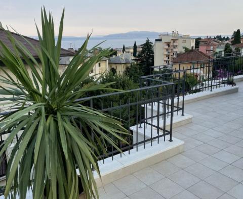 Grand appartement dans une villa austro-hongroise à Opatija avec parking et terrasse, à vendre - pic 36
