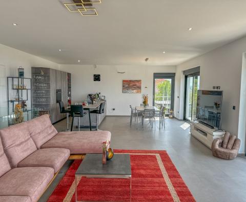 Modern villa with sea view and swimming pool in Crikvenica, 1 km from the sea, for sale - pic 10