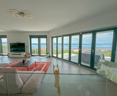 Modern villa with sea view and swimming pool in Crikvenica, 1 km from the sea, for sale - pic 12