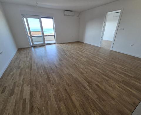 Byt se 3 ložnicemi a výhledem na moře v Tučepi, na prodej - pic 33