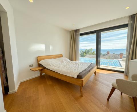 Appartement moderne avec piscine privée, grande terrasse et vue sur la mer en plein centre d'Opatija, à vendre - pic 23