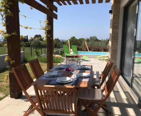 Maison jumelée à Peroj, Vodnjan, à 500 m de la mer, à vendre ! - pic 11