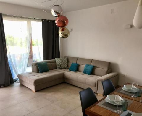 Maison jumelée à Peroj, Vodnjan, à 500 m de la mer, à vendre ! - pic 14